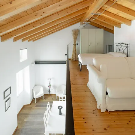 Rosa Dei Venti - View &